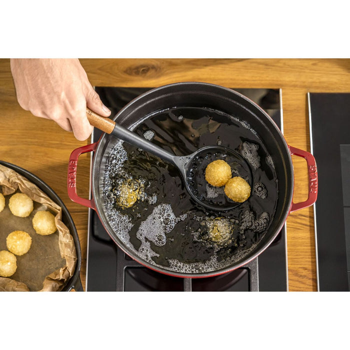 STAUB Schaumkelle, 31 cm | Schwarz | Silikon
