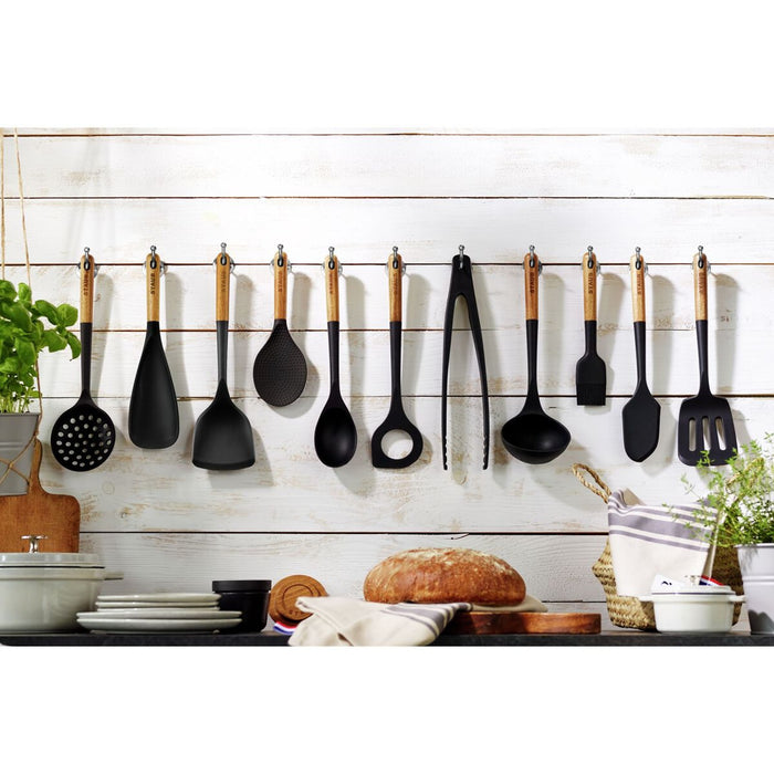 STAUB Wender, 31 cm | Schwarz | Silikon