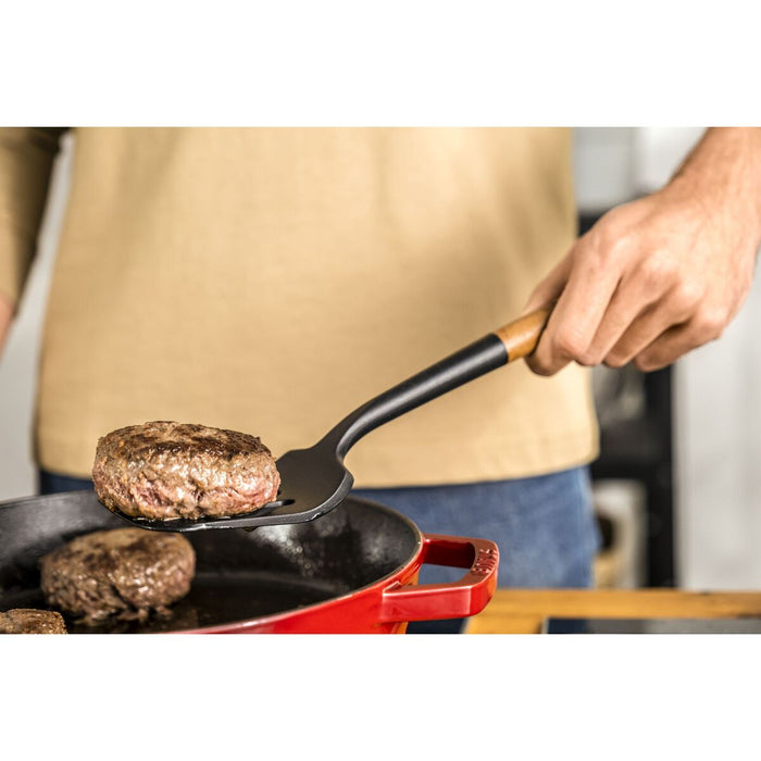 STAUB Wender, 31 cm | Schwarz | Silikon