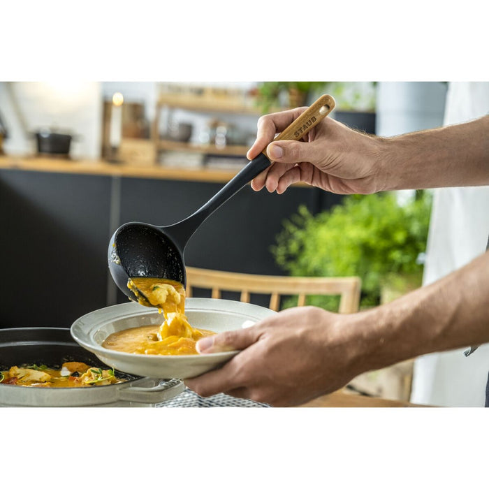 STAUB Suppenkelle, 31 cm | Schwarz | Silikon