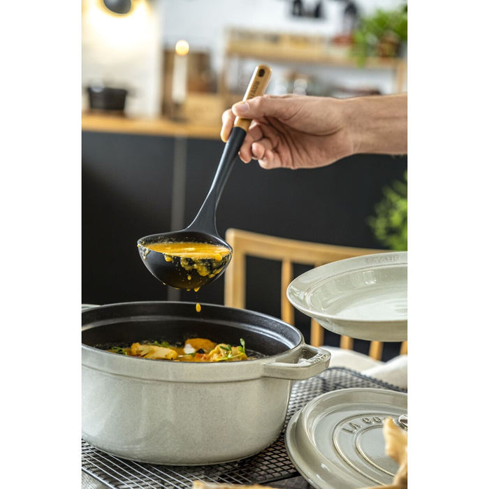 STAUB Suppenkelle, 31 cm | Schwarz | Silikon