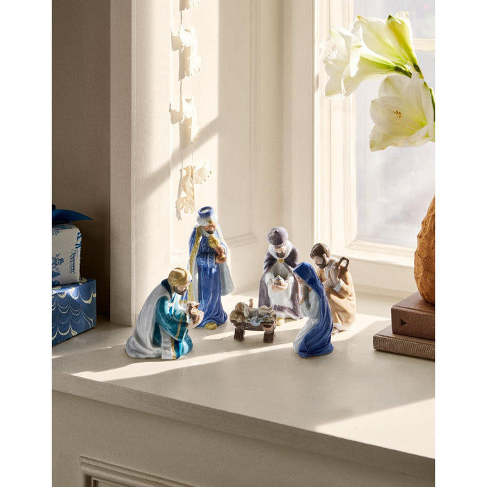 Royal Copenhagen Krippenset, Josef, Maria und Jesuskind, 13 cm, 13 cm, 5,5 cm, 3 Stk.