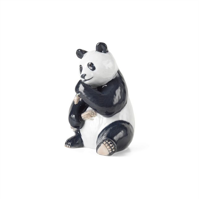 Royal Copenhagen Figurines Panda Eating 18cm