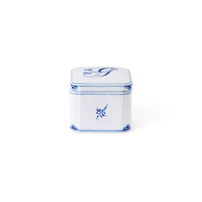 Royal Copenhagen Alphabet Bonbonniere 13cl G