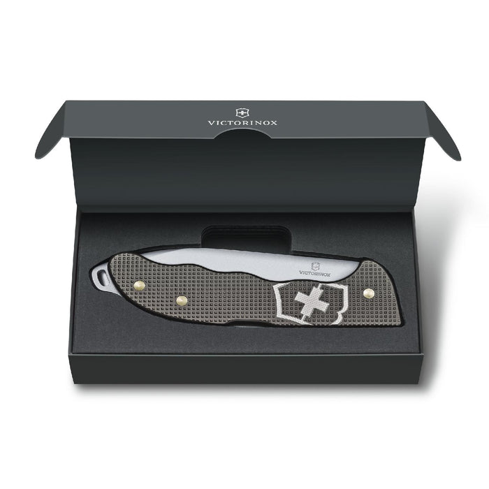Victorinox Hunter Pro Alox Limited Edition 2022, Thunder Grey