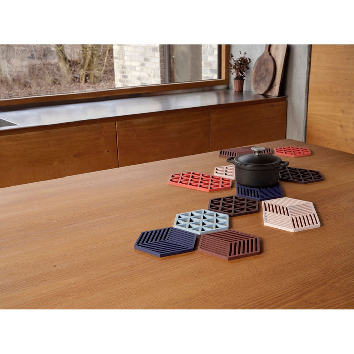 Zone Denmark Untersetzer Triangles Burned Red