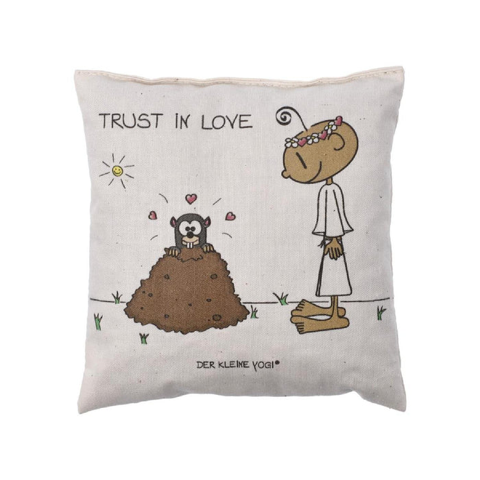 Goebel Bio Duft-, Zirben- und Lavendelkissen Der kleine Yogi - Trust in Love Bio-Kräuterkissen - Bio-Kräuterkissen