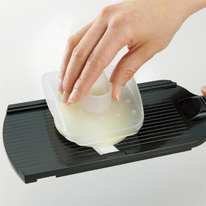 KYOCERA Universalhobel, 4-stufige Schnittdickeneinstellung, schwarz