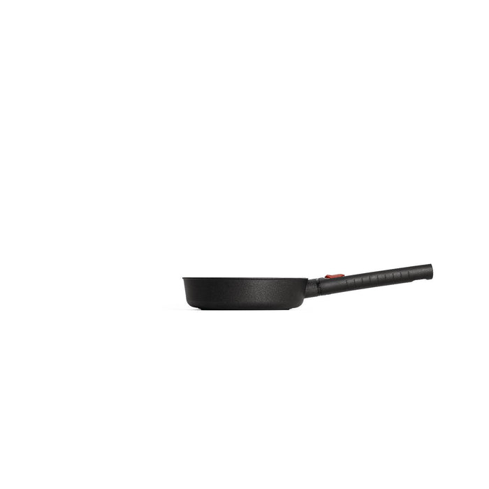 Woll, Eco Logic Induktion, Gusspfanne, abn. Stiel Ø 20 cm, 5 cm hoch