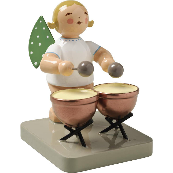 Wendt & Kühn Engel mit zwei Kesselpauken