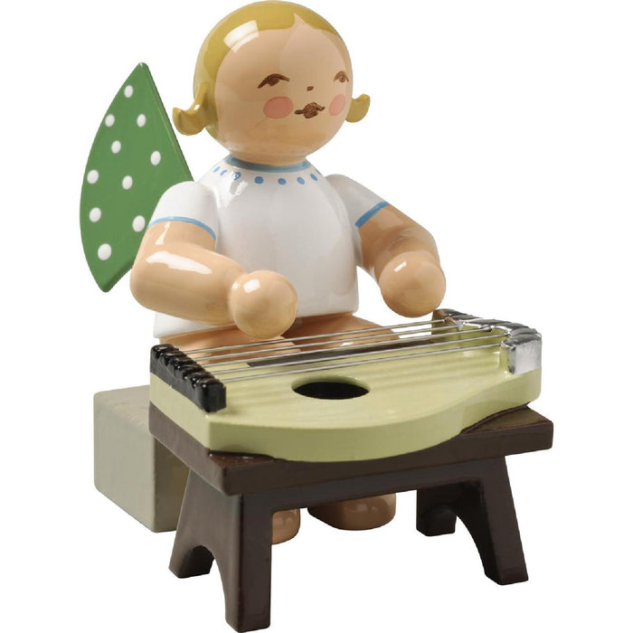 Wendt & Kühn Engel mit Zither, sitzend