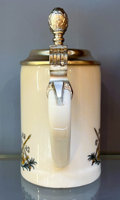 Zimmermann Bierseidel Bier-Krug Wappen 1742 Porzellankrug mit Zinndeckel 0,25l