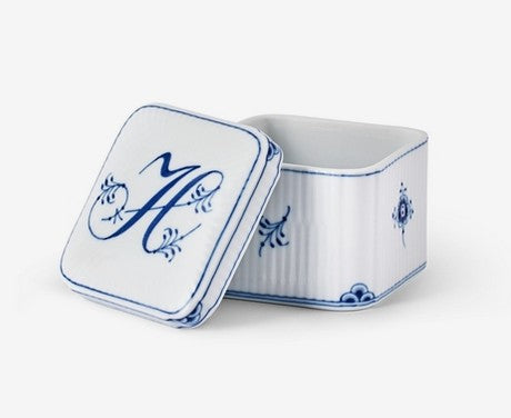 Royal Copenhagen Alphabet Bonbonniere 13cl H