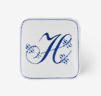 Royal Copenhagen Alphabet Bonbonniere 13cl H