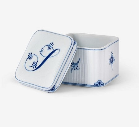 Royal Copenhagen Alphabet Bonbonniere 13cl S